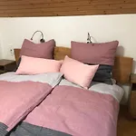 Daire Haus Am Roemerbad