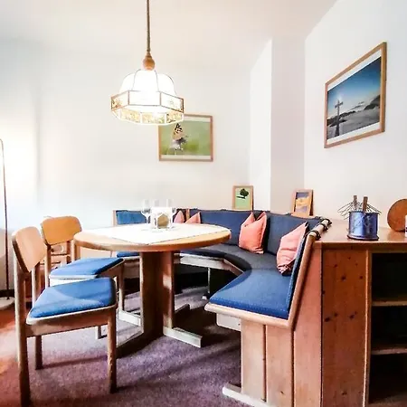 Haus Am Romerbad Apartment *