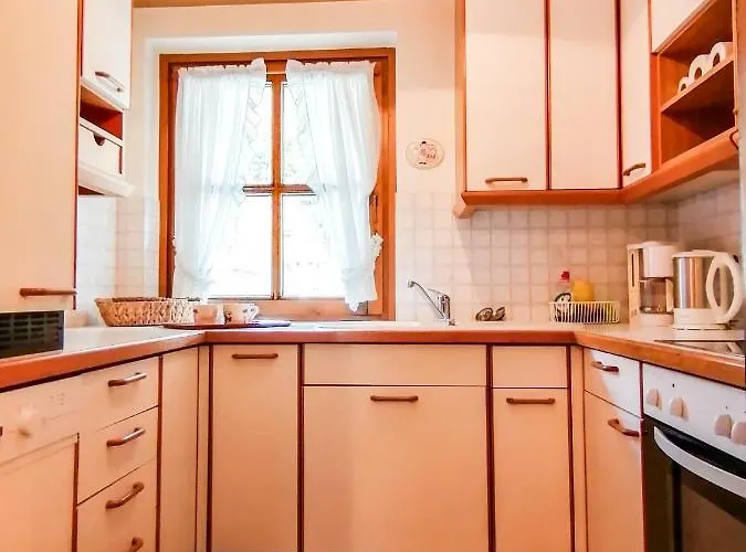 Haus Am Roemerbad Бад-Кляйнкірхгайм