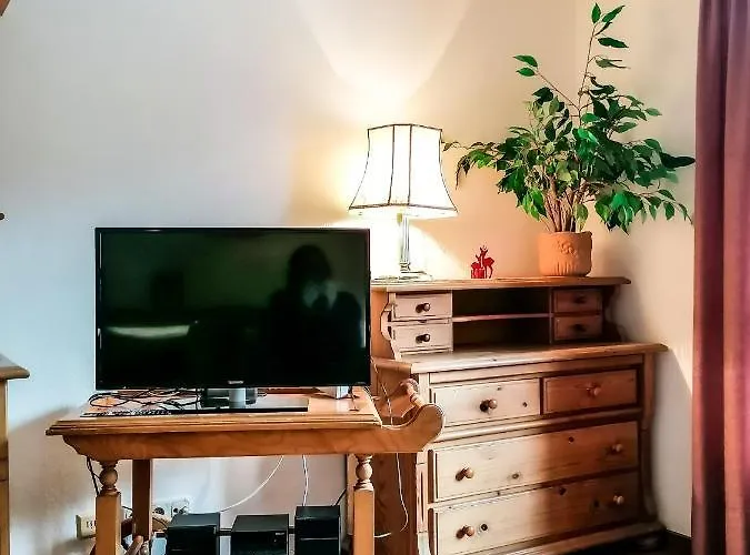 Апартаменти Haus Am Roemerbad