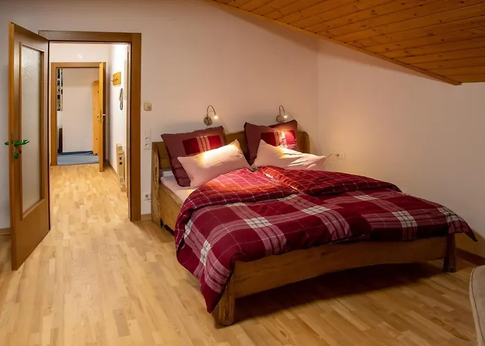 Апартаменти Haus Am Roemerbad *