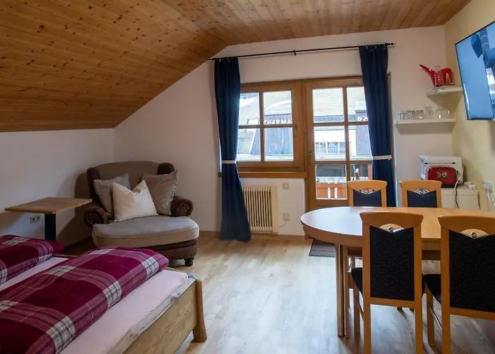 Haus Am Roemerbad Апартаменти