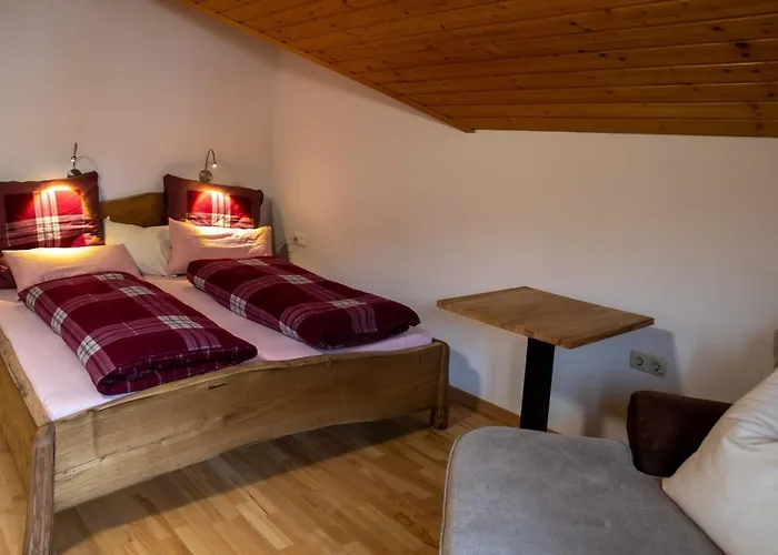 Апартаменти Haus Am Roemerbad